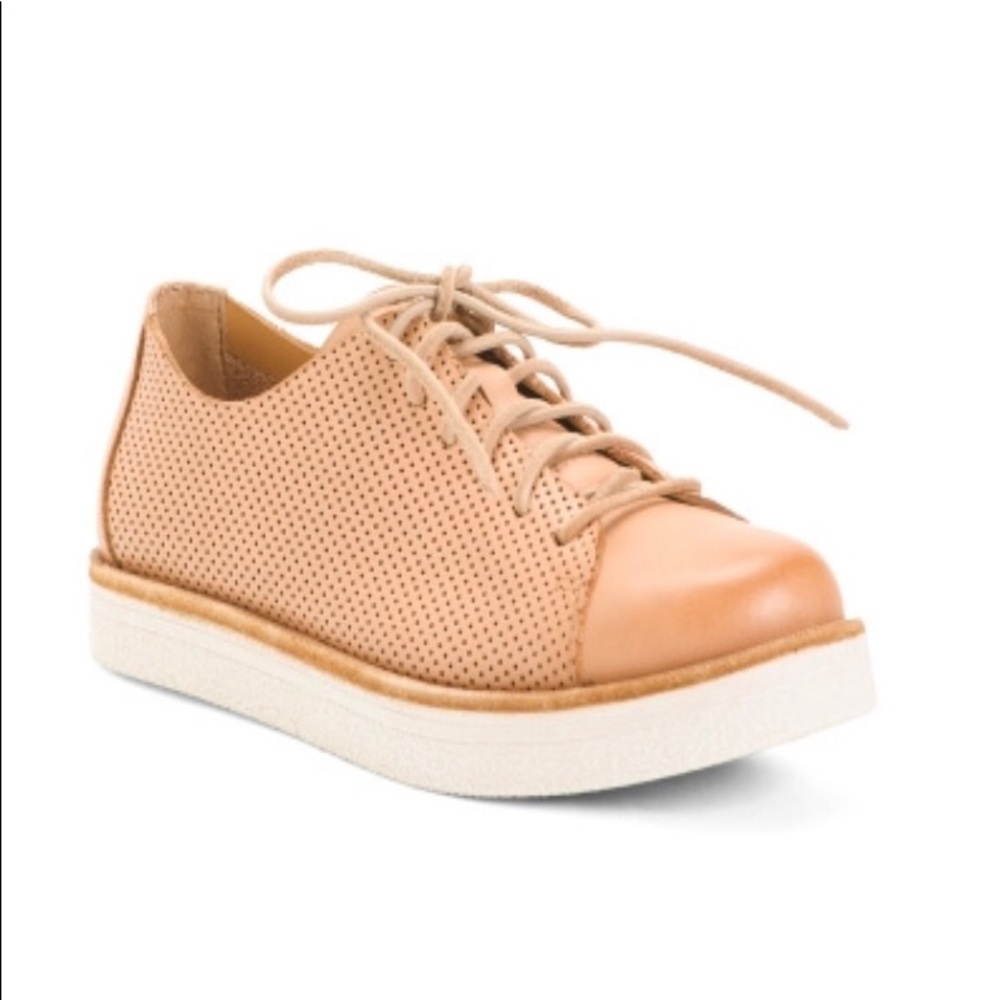 “NIB” Kork-Ease Margaret Lace Up Leather Sneakers